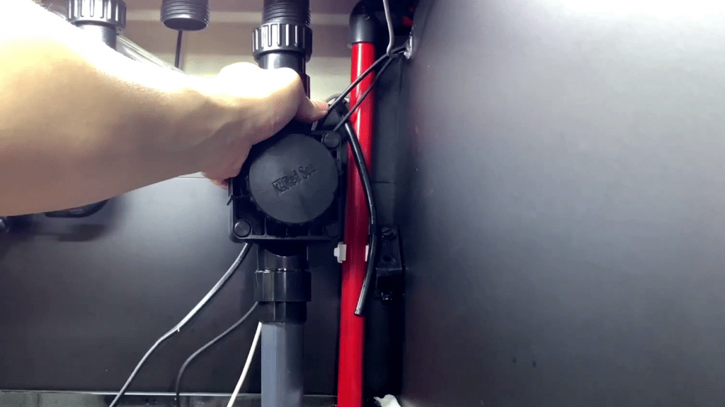 Remove the valve-down pipe.